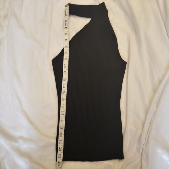 Marled by Olivia Culpo Ribbed Mock-neck - Medium - Picture 12 of 15